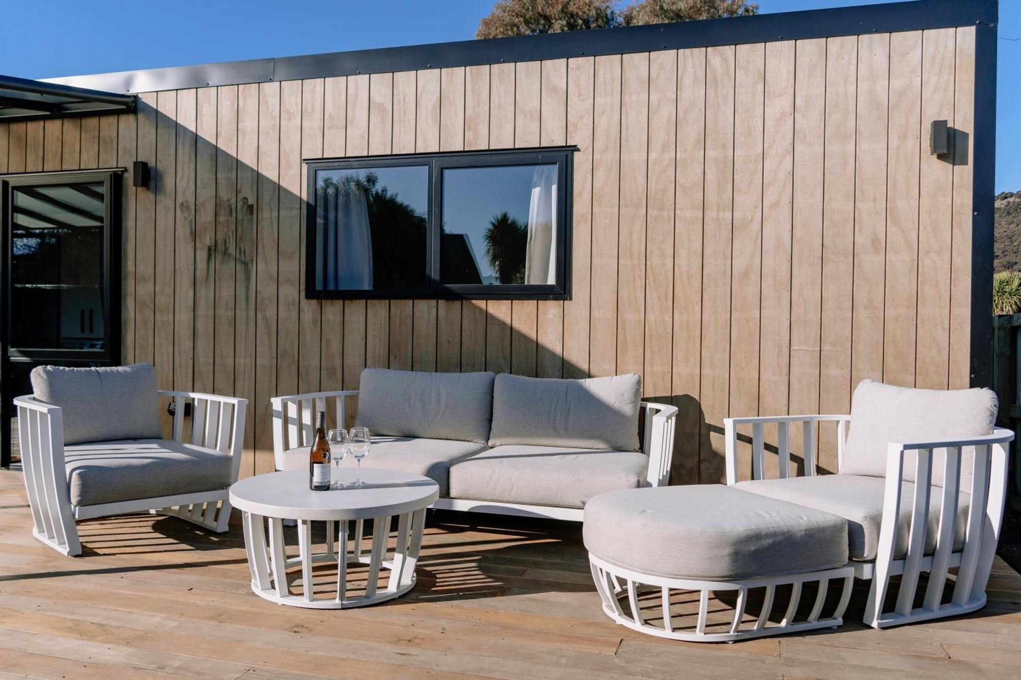 Mountain Cabin - Central, Cosy And Cute With Views Wanaka Exterior foto